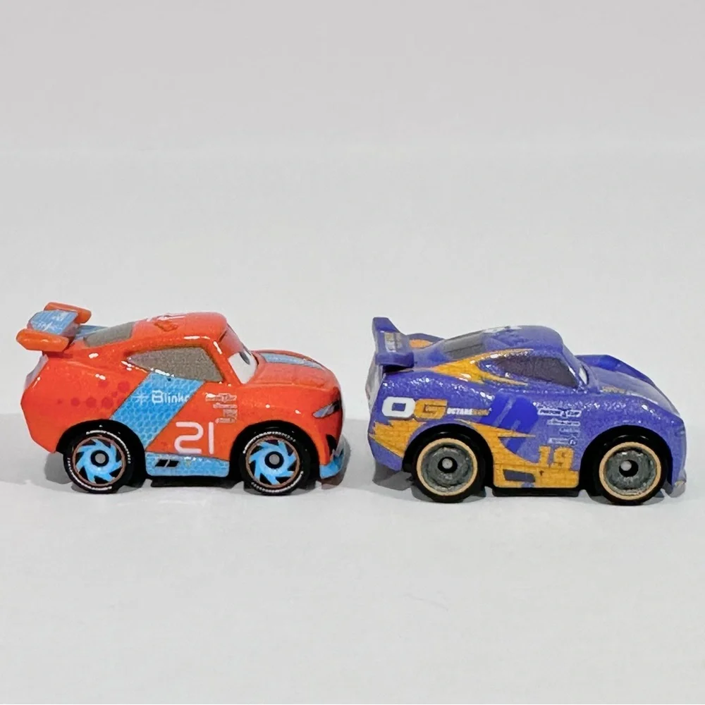 Disney Cars 3 Die-cast Mini Racers Next Gen Racers Set Carlow,Swervez,Laney